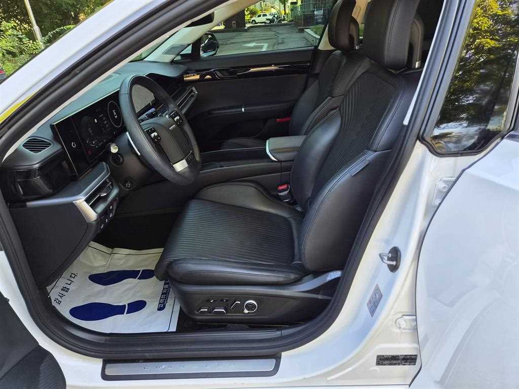 Hyundai Grandeur — photo 09