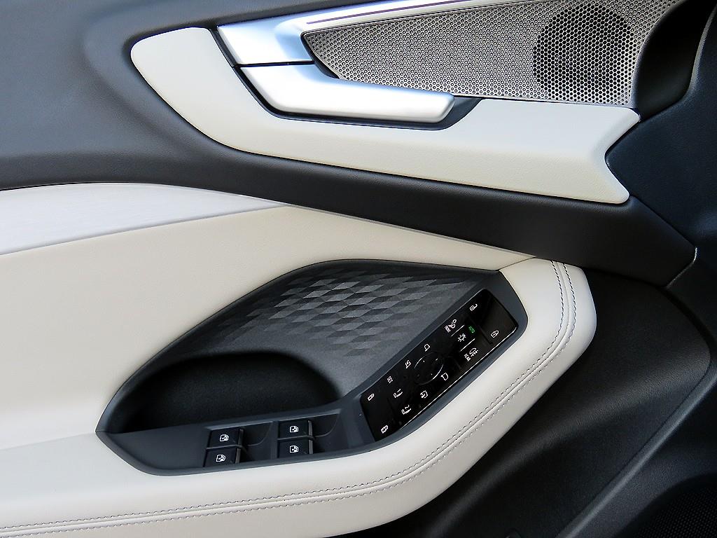 Audi A5 — photo 12