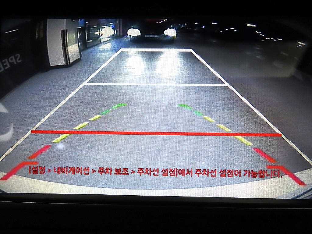 Hyundai Avante — photo 16