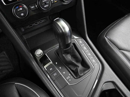Volkswagen Tiguan — photo 09