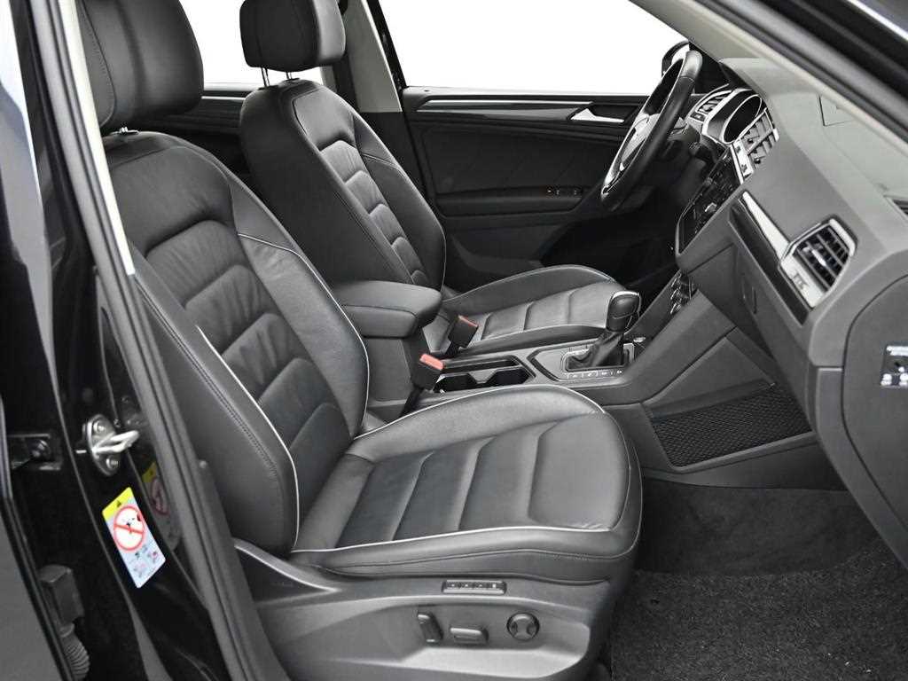 Volkswagen Tiguan — photo 10