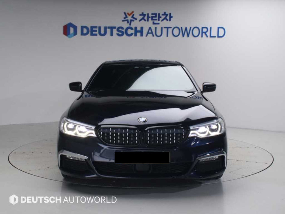 BMW 5-Series — photo 03