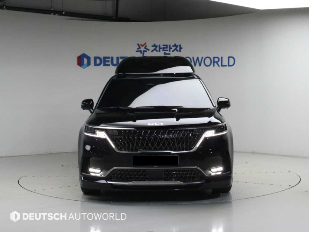 Kia Carnival — photo 03