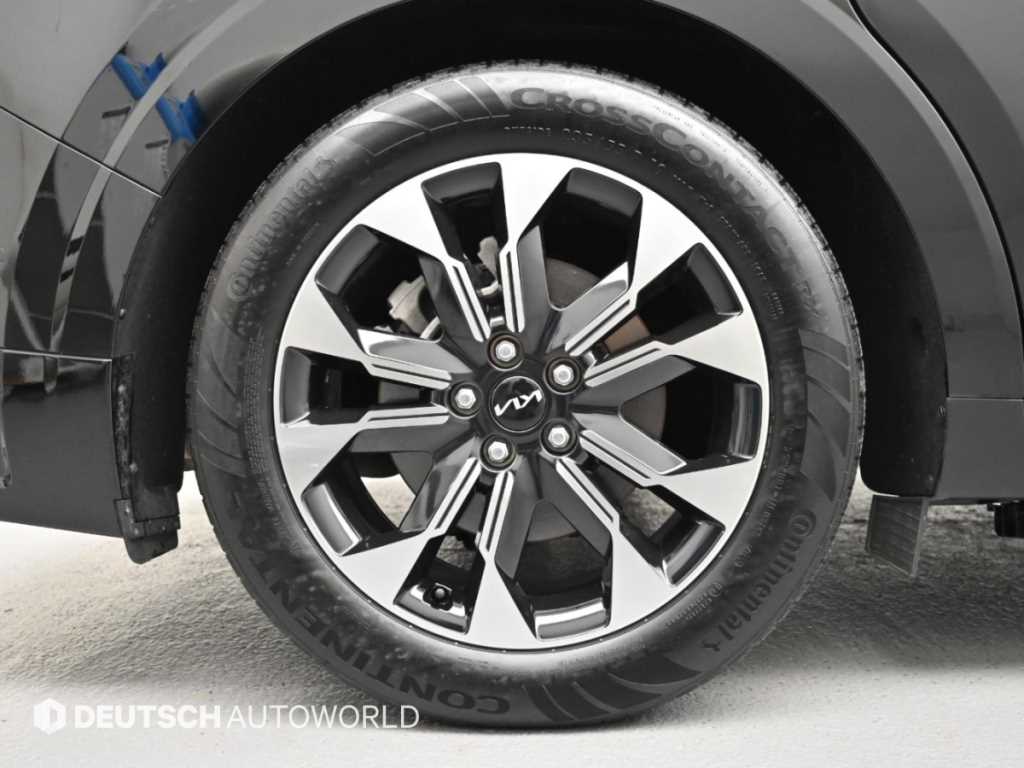 Kia Carnival — photo 05