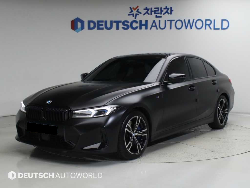BMW 3-Series — photo 01