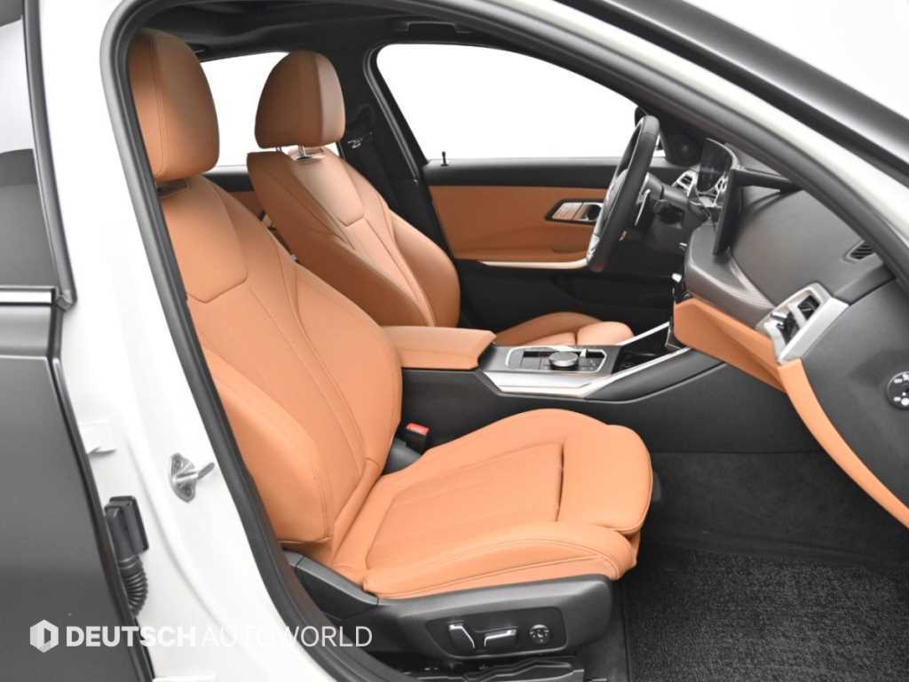 BMW 3-Series — photo 10