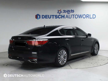 Kia K9 — photo 02