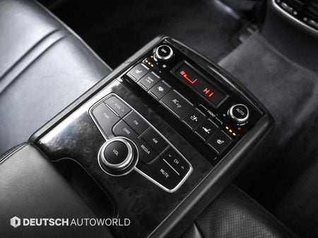 Kia K9 — photo 16