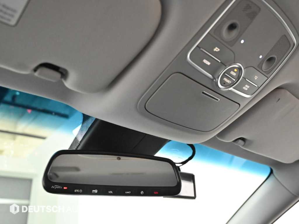 Kia K9 — photo 19