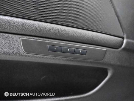 BMW 5-Series — photo 17