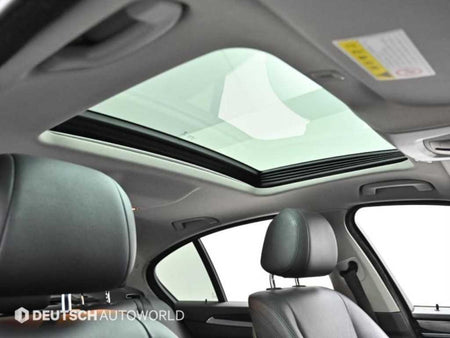 BMW 5-Series — photo 19