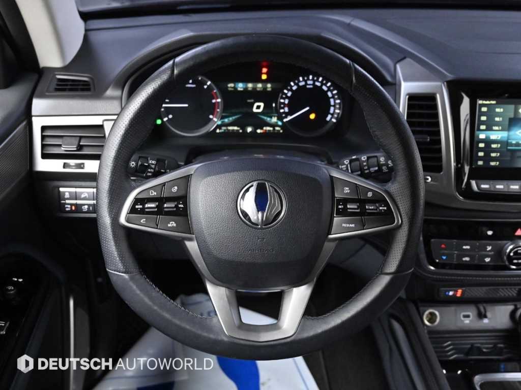 KGM Rexton — photo 13