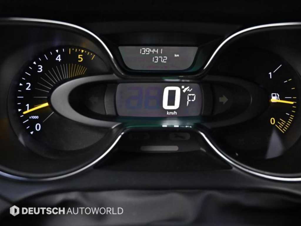 RENAULT QM3 — photo 08