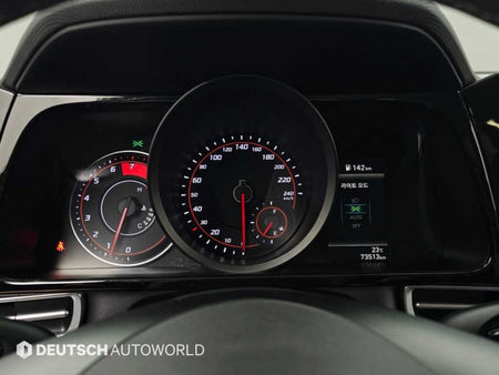 Hyundai Avante — photo 08