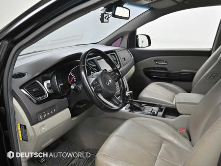 Kia Carnival — photo 11
