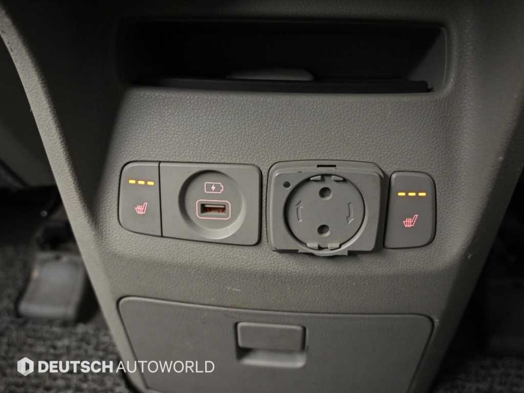 Kia Carnival — photo 16