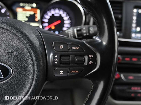 Kia Carnival — photo 18