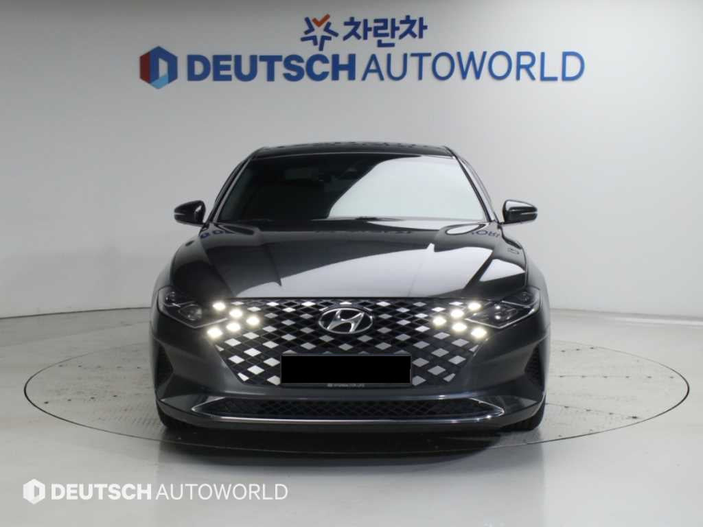 Hyundai Grandeur — photo 03