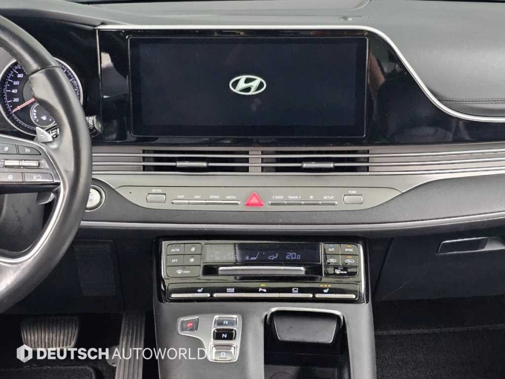 Hyundai Grandeur — photo 14
