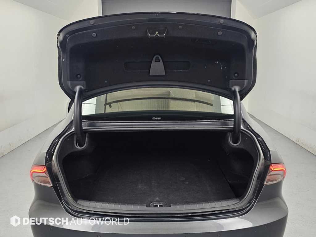 Hyundai Grandeur — photo 19