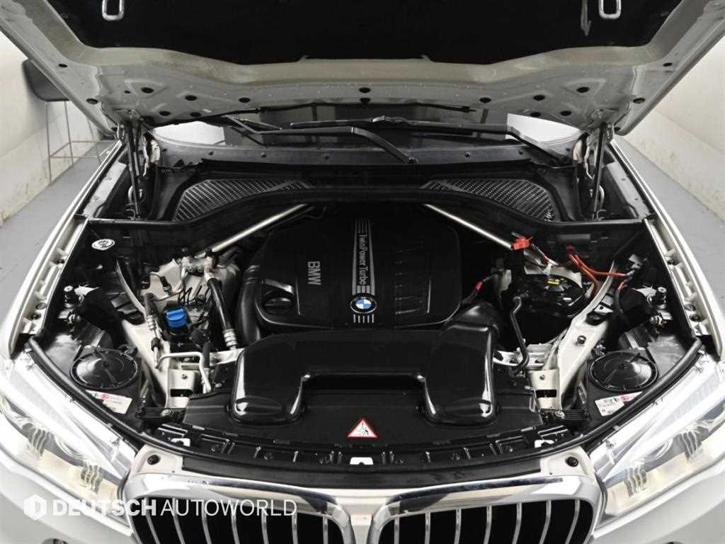 BMW X5 — photo 06