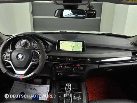 BMW X5 — photo 07