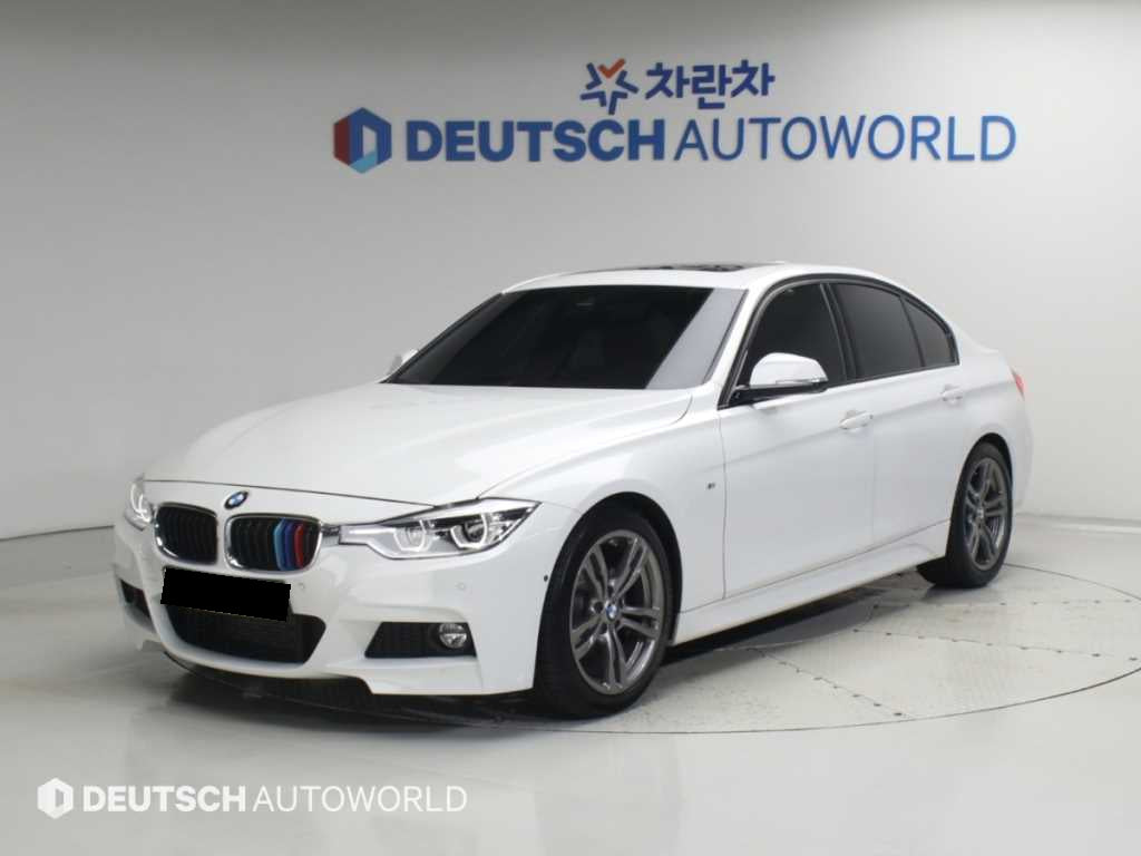 BMW 3-Series — photo 01