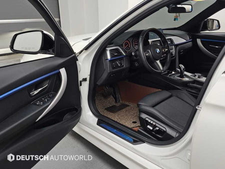 BMW 3-Series — photo 11