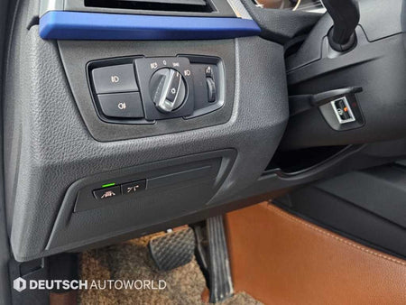 BMW 3-Series — photo 16