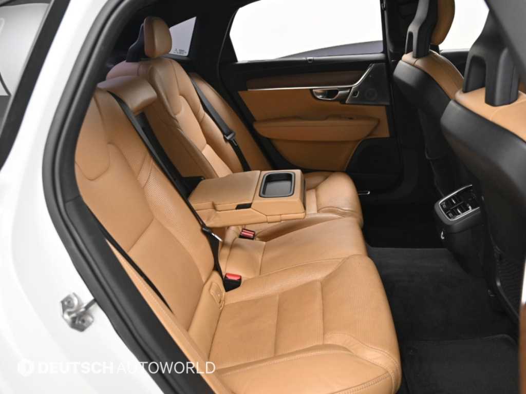 Volvo S90 — photo 12