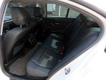 BMW 3-Series — photo 06
