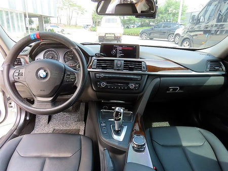 BMW 3-Series — photo 07