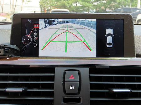 BMW 3-Series — photo 15