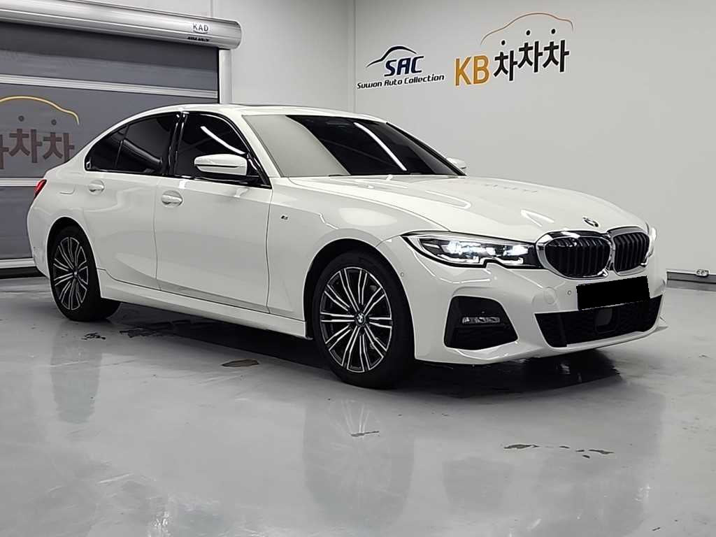 BMW 3-Series — photo 04