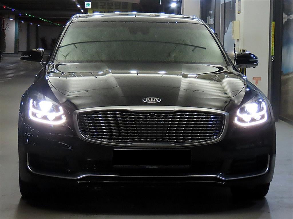 Kia K9 — photo 02