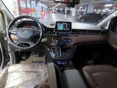 Hyundai Starex — photo 10