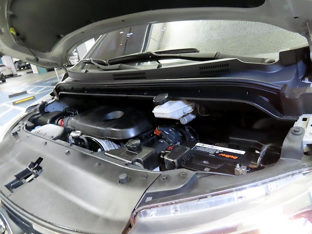 Hyundai Starex — photo 19