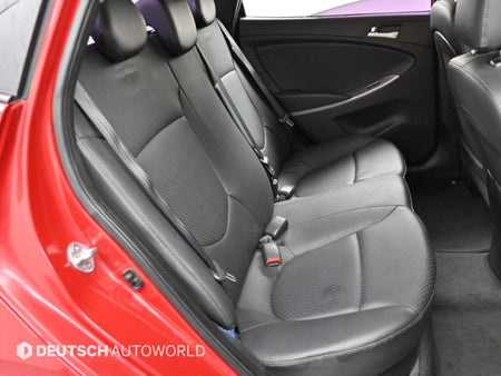 Hyundai Accent — photo 12