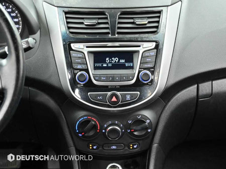 Hyundai Accent — photo 14