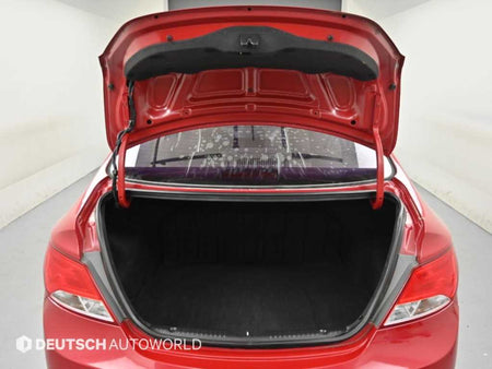 Hyundai Accent — photo 19