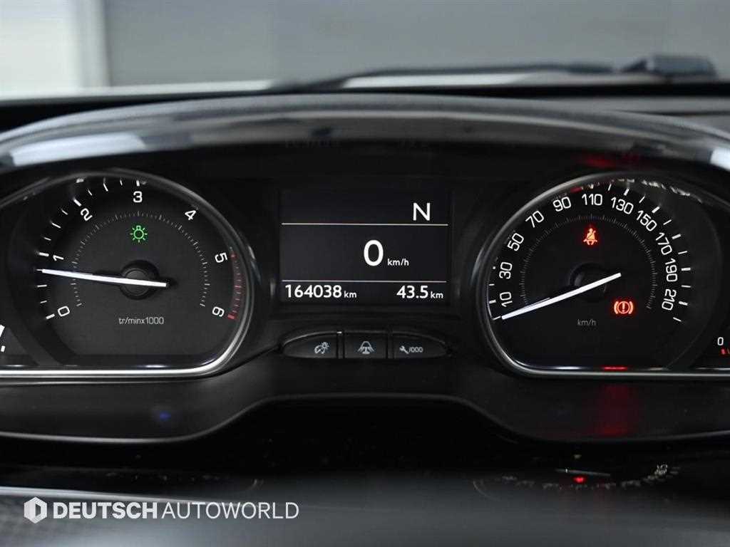 Peugeot 2008 — photo 06