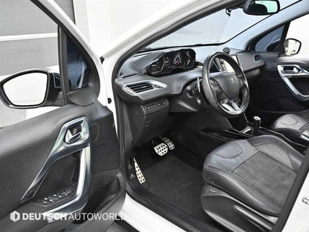 Peugeot 2008 — photo 09