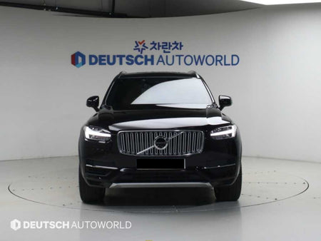 Volvo XC90 — photo 03
