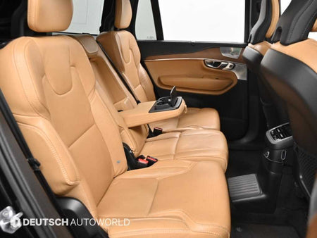 Volvo XC90 — photo 12