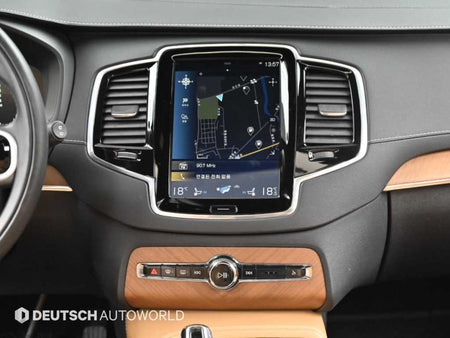 Volvo XC90 — photo 14