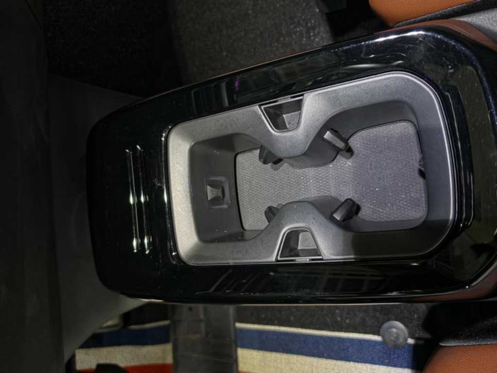 Volkswagen ID.4 — photo 13