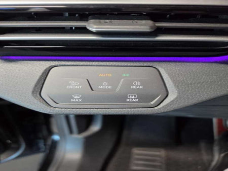 Volkswagen ID.4 — photo 16