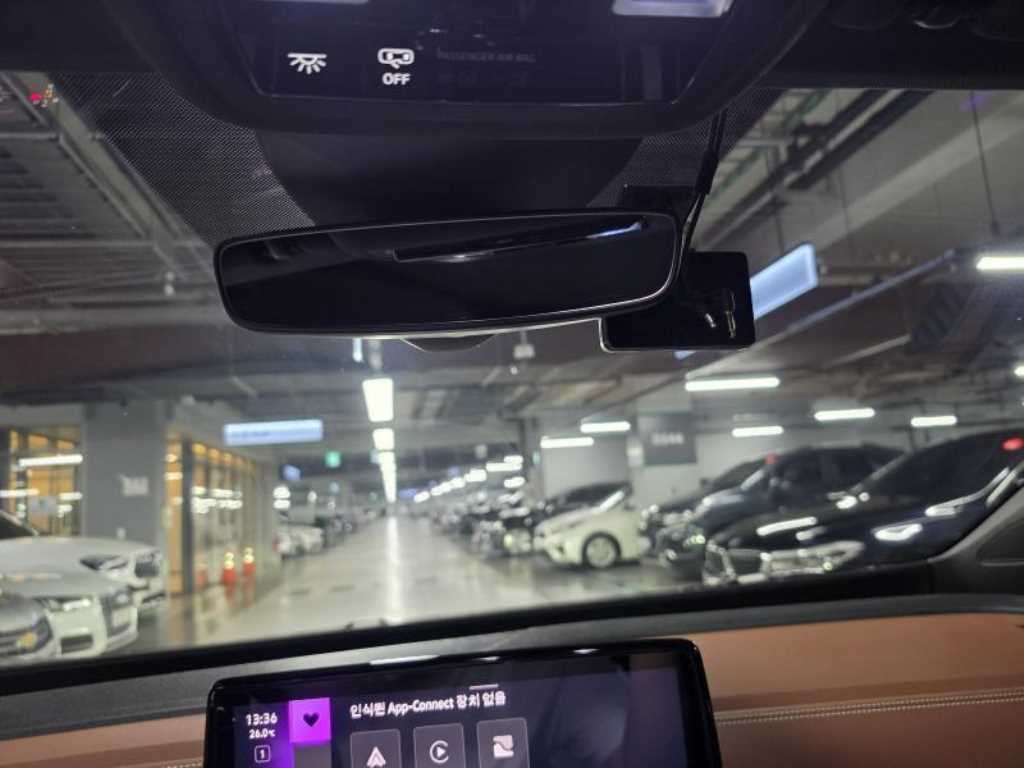 Volkswagen ID.4 — photo 17
