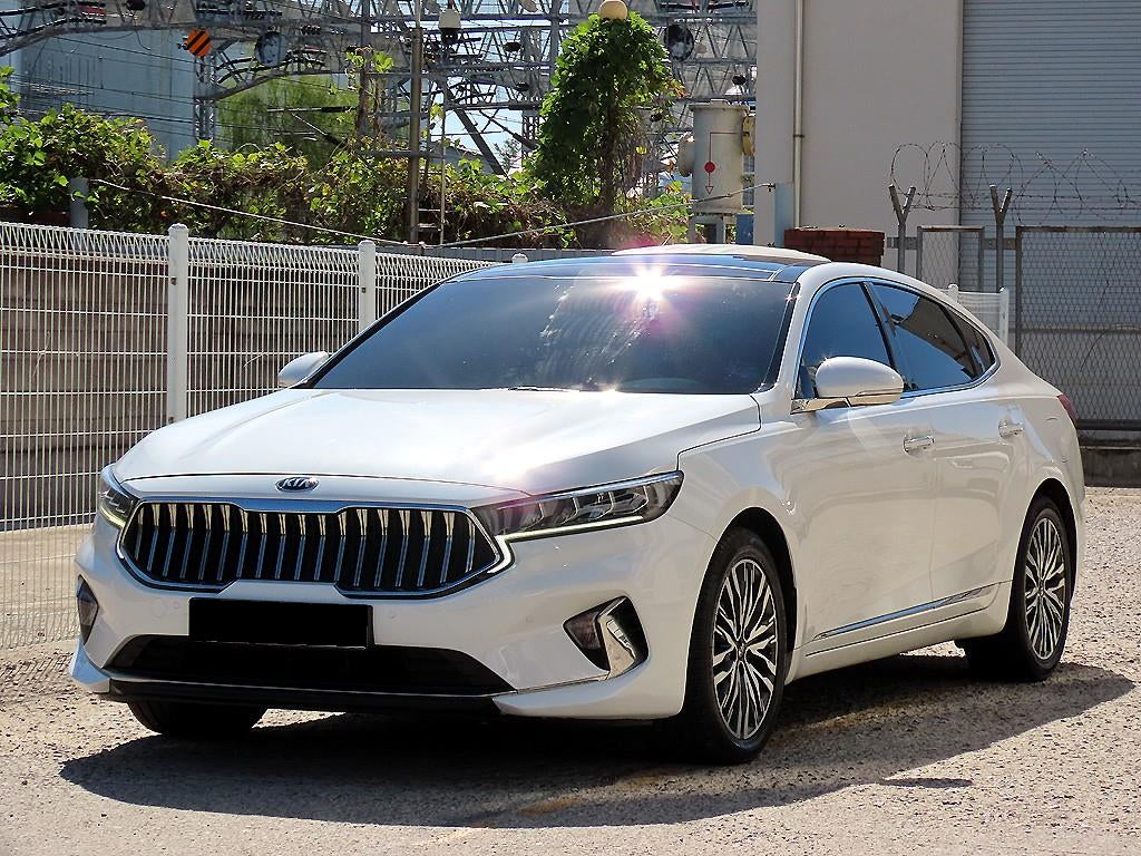 Kia K7 — photo 02