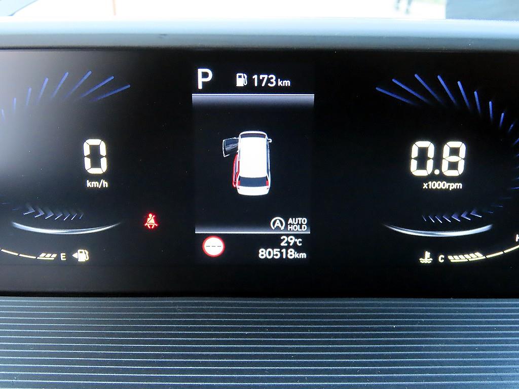 Hyundai Staria — photo 10